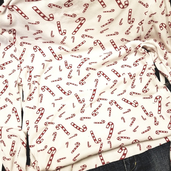 Long sleeve top NWOT - Picture 2 of 2